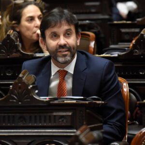 Felipe Alvarez: "El gobierno nacional en estos 3 años solo hizo que La Rioja tenga un gobierno provincial cada día más rico con un pueblo cada día más empobrecido"